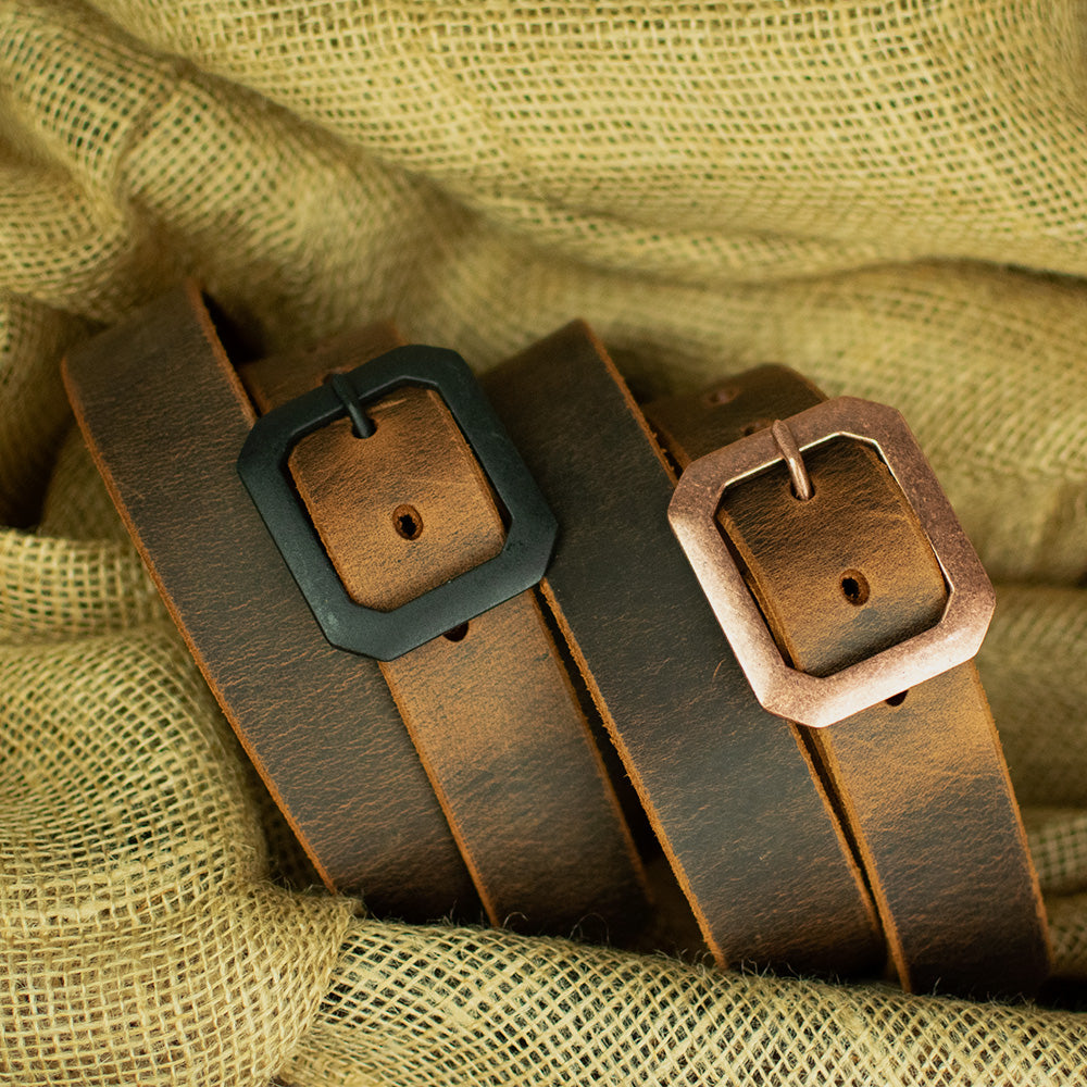 Relic Leather Belt with both colors on burlap