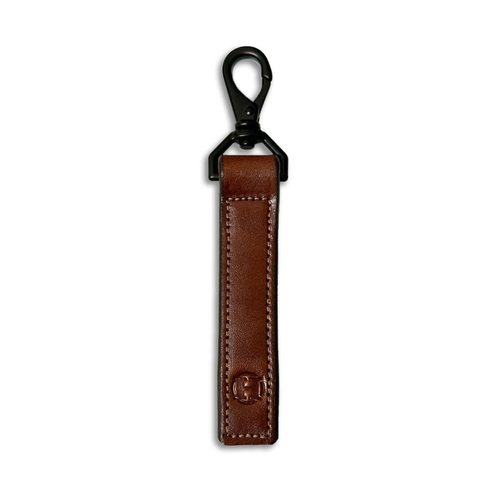 Effortless oak rectangle keychain with black snap