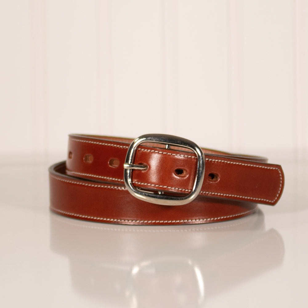 Oak Eloise Belt on Reflection Background