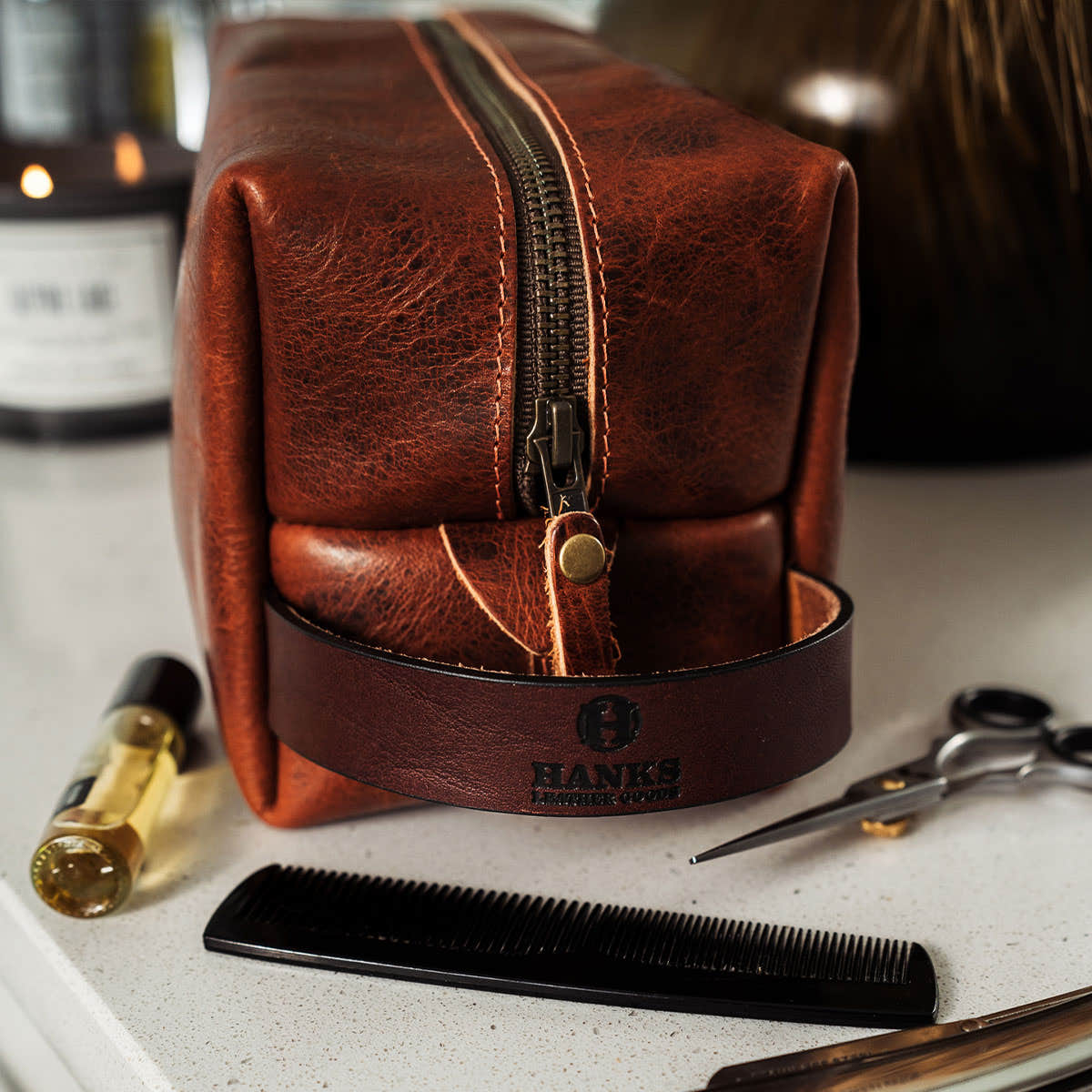 Bison Deluxe Leather Dopp Bag With Zipper